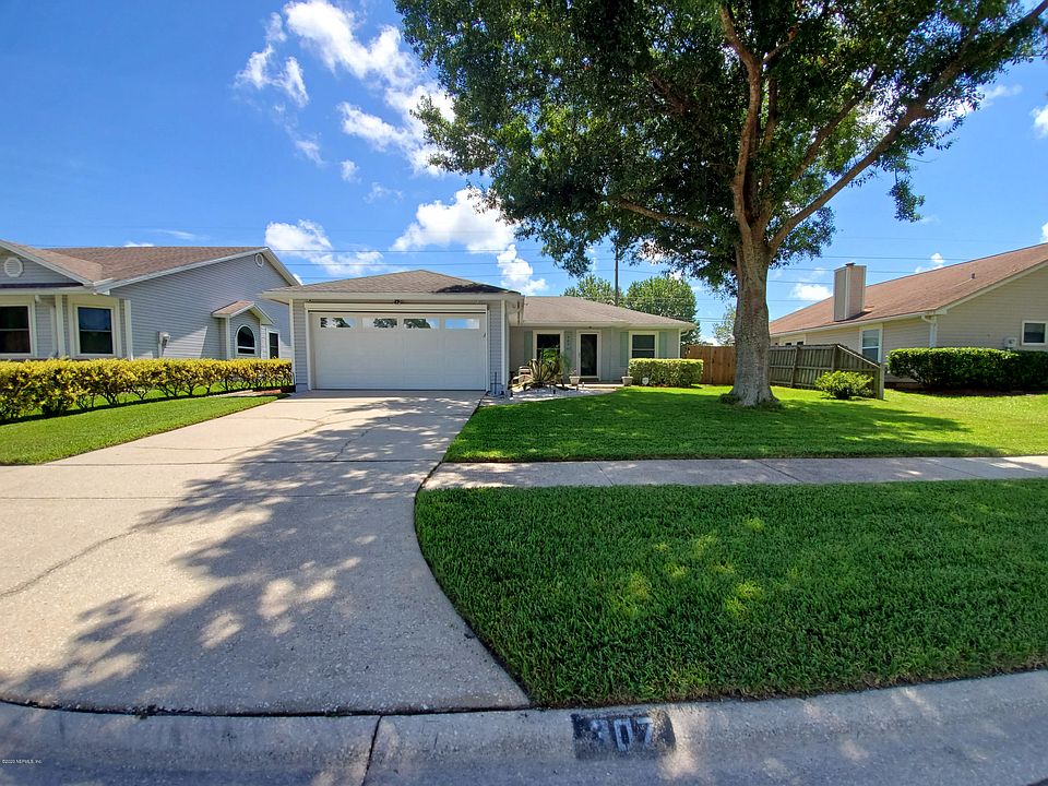 1st image of 307 Hickory Hollow Dr N