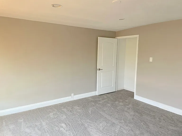 6121 Birch Ave — Photo 14