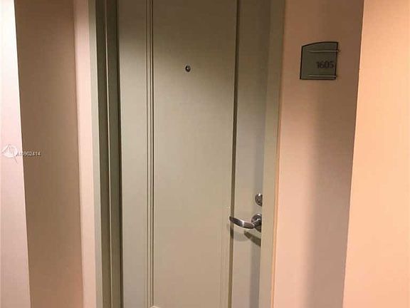 4th image of 1900 N Bayshore Dr APT 1605