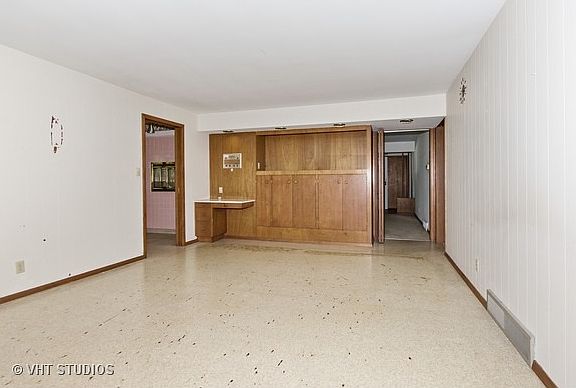 5th image of 503 Palladium Dr E