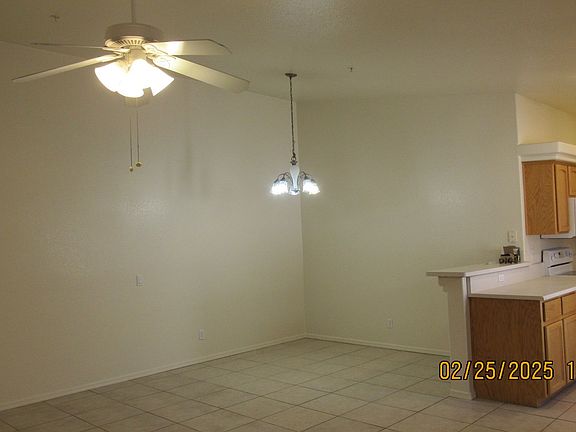 4th image of 2759 Palisades Dr