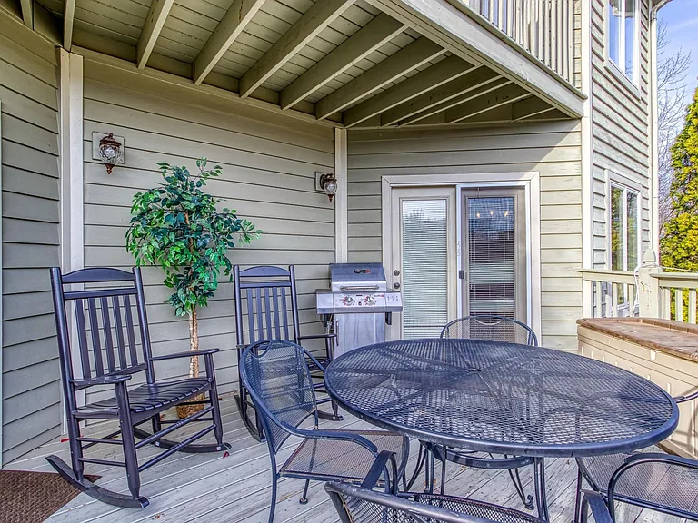 905 Smoky Bears Way — Photo 46