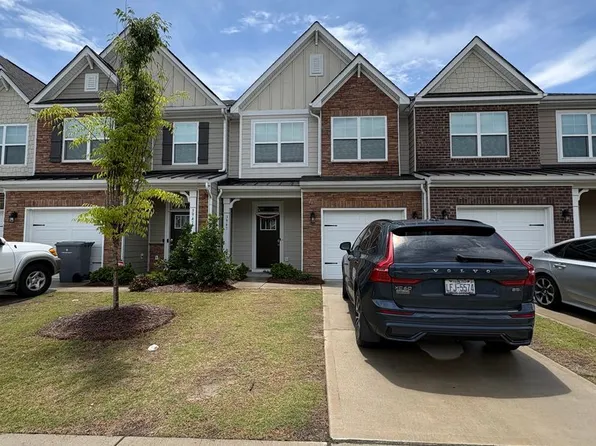 3947 Fadden St, Harrisburg, NC 28075
