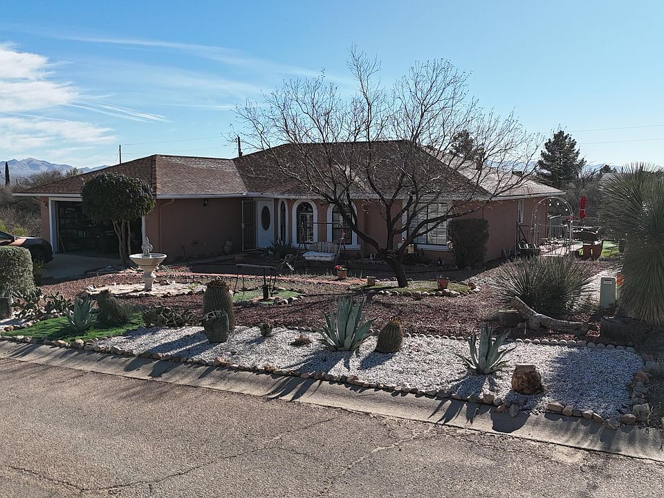 1st image of 877 S Ridge Dr