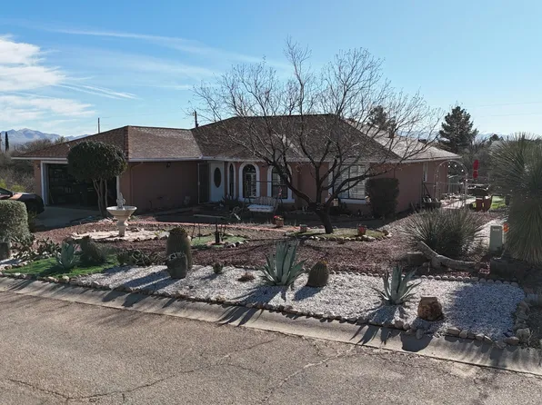 877 S Ridge Dr, Benson, AZ 85602