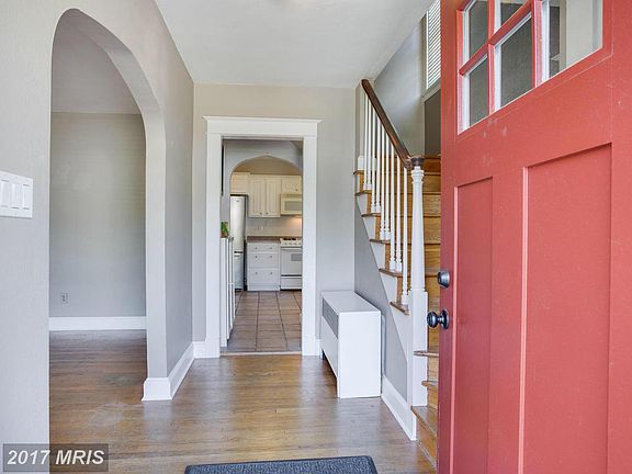 3rd image of 15 N Southwood Ave