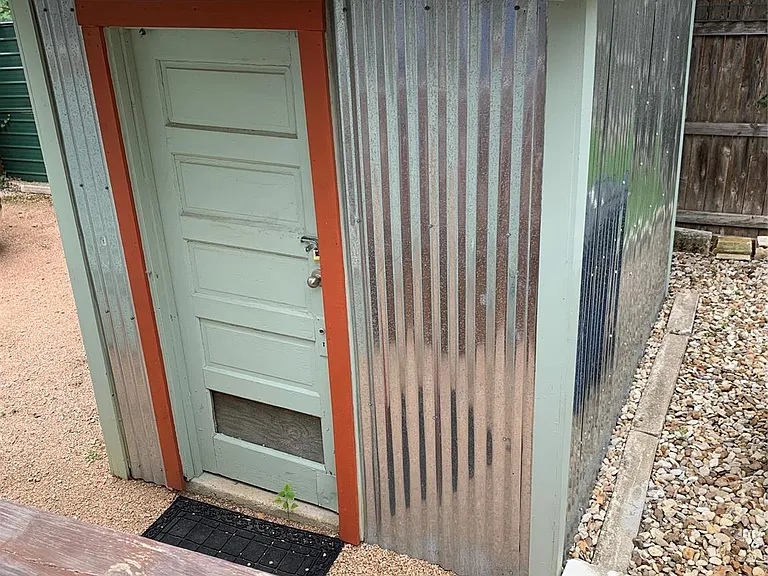 406 Normandy St — Photo 13