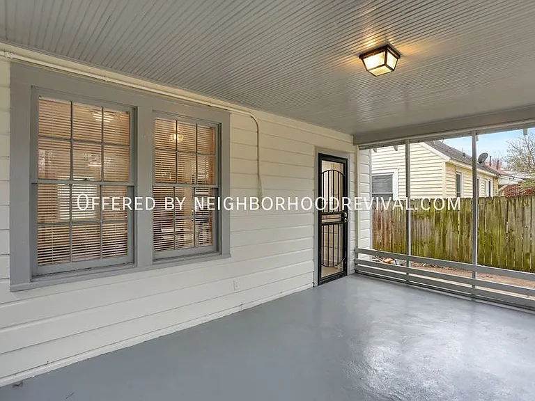 3368 Douglass Ave — Photo 5