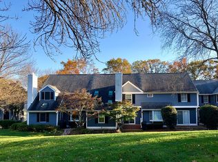 3 Countryside Dr, Basking Ridge, NJ 07920