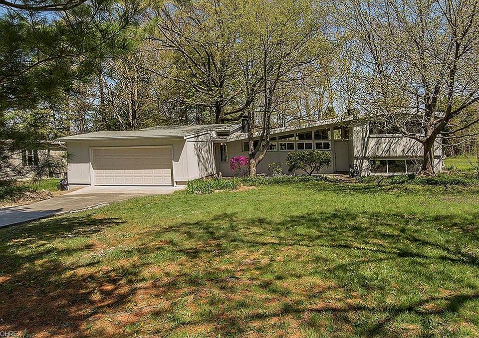 1st image of 7736 Birchmont Dr