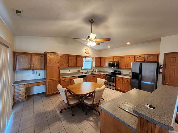 5th image of 212 Kestrel Ct
