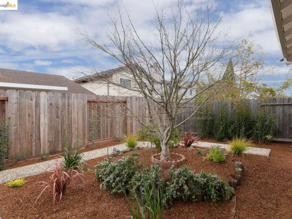 5222 Ernest Ave, El Cerrito, CA 94530