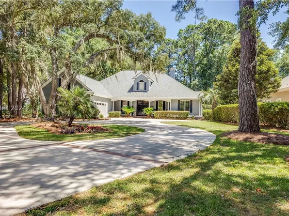 2 Cherry Hill Ln, Hilton Head Island, SC 29926