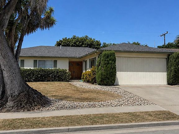 2nd image of 707 La Roda Ave