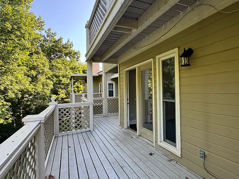 2012 Fairway Hills Dr — Photo 11