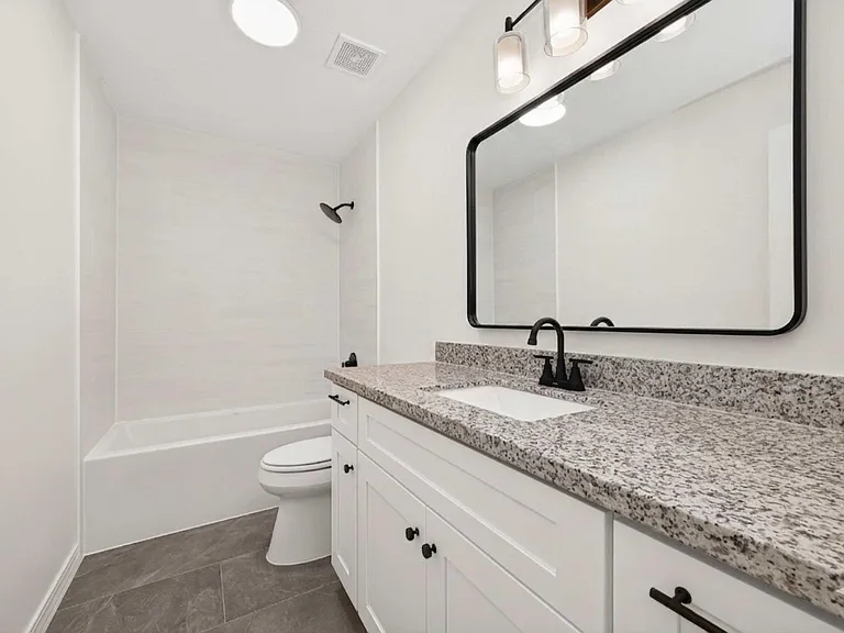 2334 Autumn Springs Ln — Photo 24