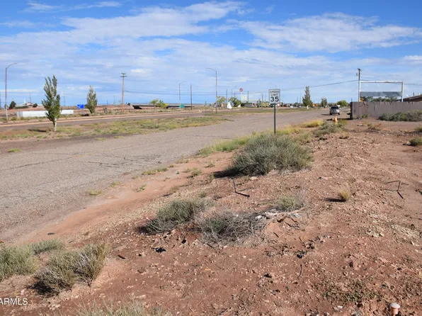 2700 W THIRD Street #19, Winslow, AZ 86047