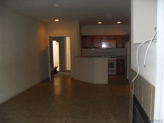 5th image of 26508 Arboretum Way Unit 1702