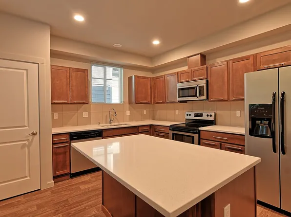 1402 106th Pl SE, Everett, WA 98208