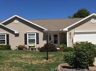 610 Bluestem Dr, Saint Joseph, IL 61873