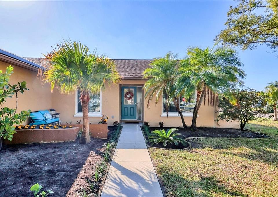 1st image of 6613 15TH AVENUE W