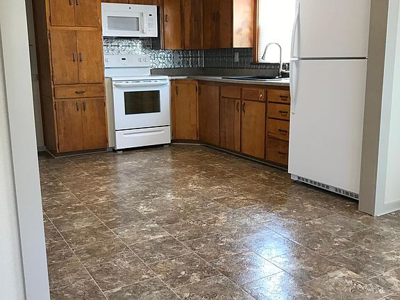 2nd image of 516 W 13th St