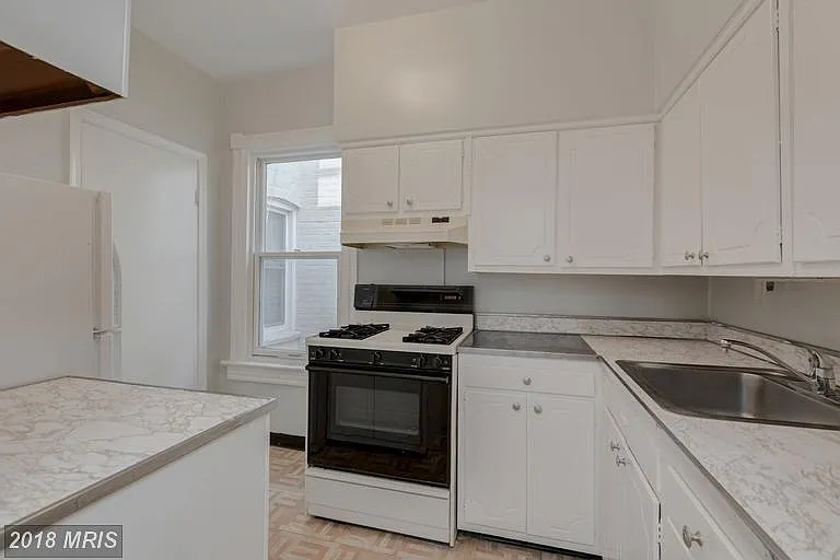 Kitchen. All new appliances. New Floor.