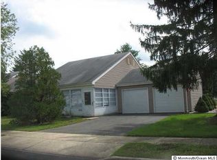 6C Petunia Dr, Lakewood, NJ