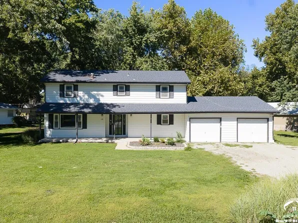 116 Linden Cir, Perry, KS 66073