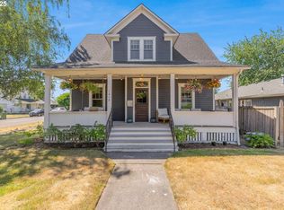 1212 E 6th St, Newberg, OR 97132