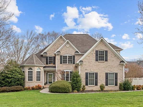 7120 Chessington Dr, Fairview, TN 37062
