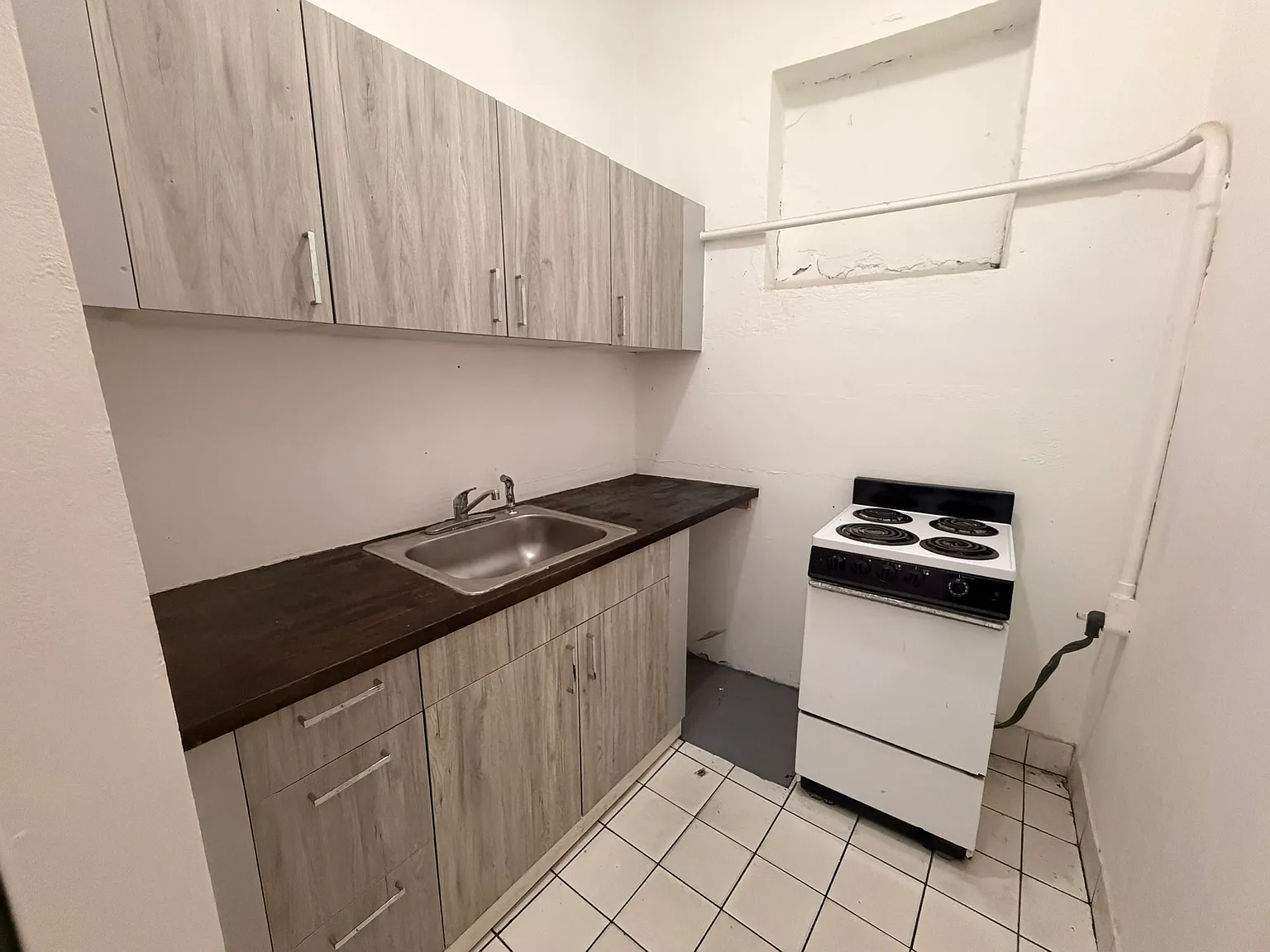 3 bed, 750 sqft, $950 — Photo 4