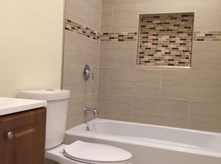 1021 E 73rd St, Los Angeles, CA