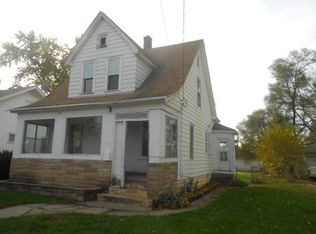 2211 10th St, Rockford, IL
