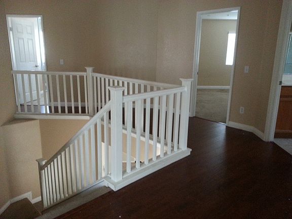 2nd image of 14947 Cerritos Pl