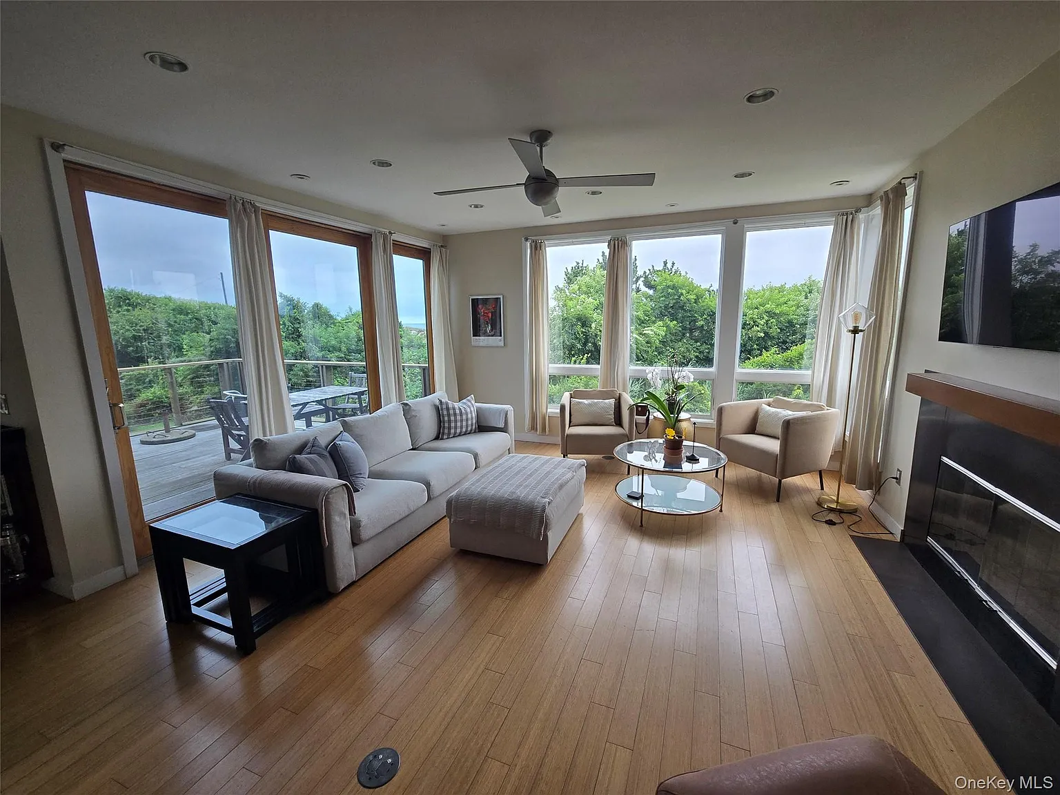 5 bed, 3.0 bath, 2765 sqft, $50,000 — Photo 4