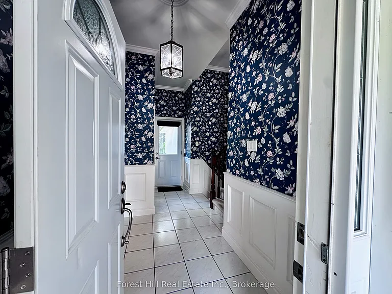 4278 Longmoor Dr — Photo 3