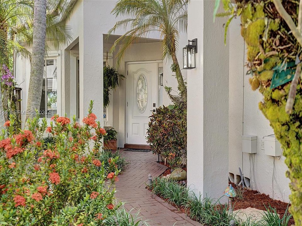1st image of 10073 NW 5th St