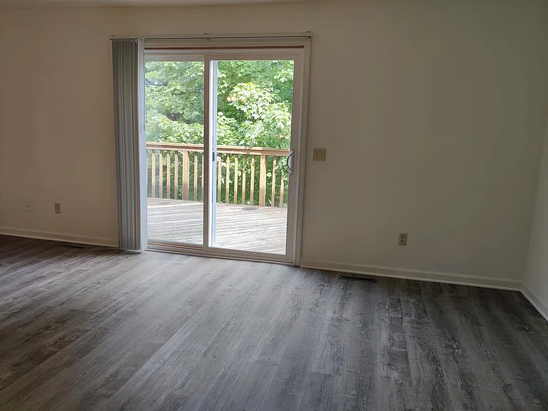 2513 Ridge Rd — Photo 5