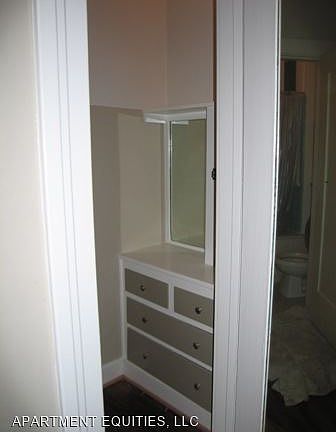 5th image of 1930 Whitley Ave #3177410