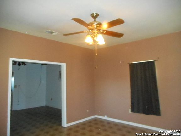 4th image of 235 Yule Ave