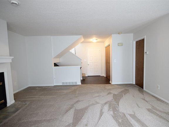5th image of 1506 Heather Vale Dr #56