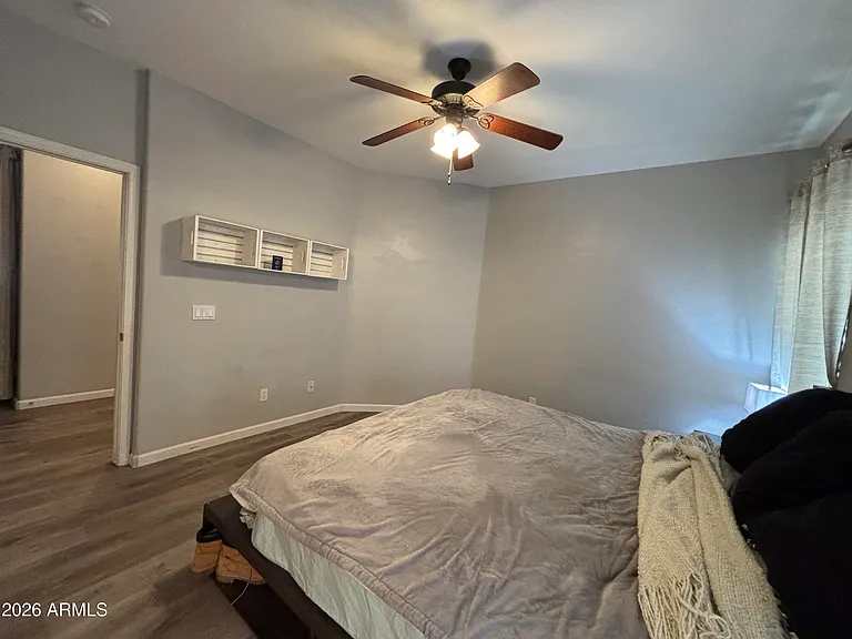 948 E Savannah Dr — Photo 16