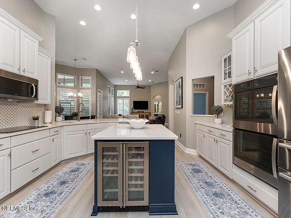 3rd image of 701 BATTERSEA Drive