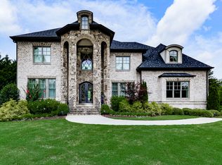 4481 Kings Lake Dr NE, Marietta, GA 30067