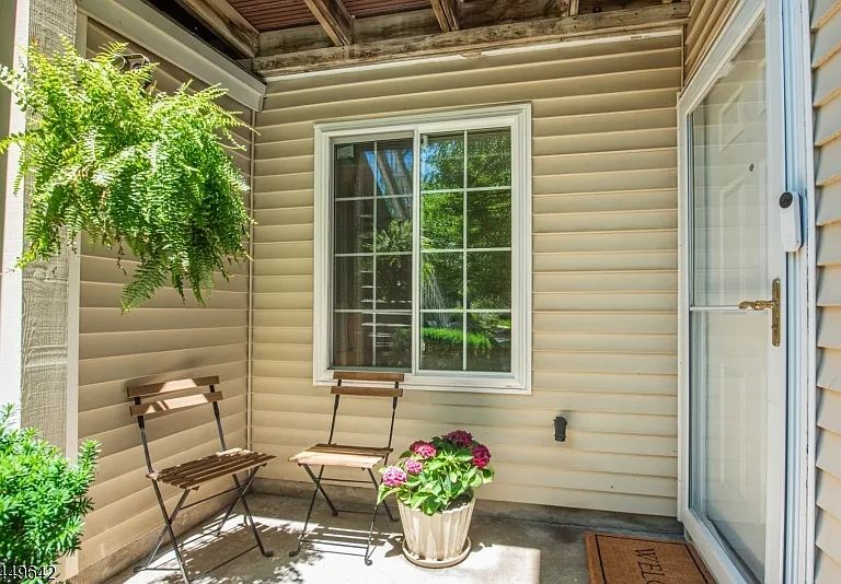 31 Sage Ct #31 — Photo 2