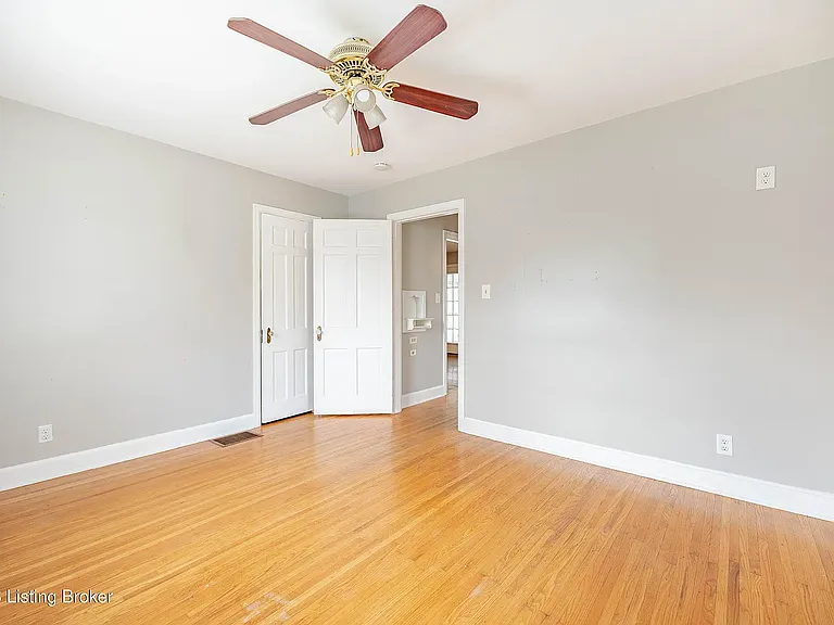 122 Bonner Ave — Photo 17