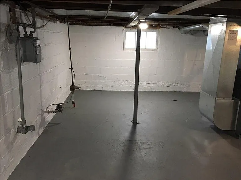 430 Lake Shore Boulevard Ext — Photo 16