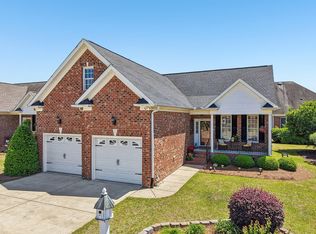 638 E Lakota Dr, Fuquay Varina, NC 27526
