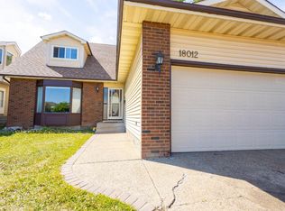 18012 96th St NW, Edmonton, AB T5Z 2G5